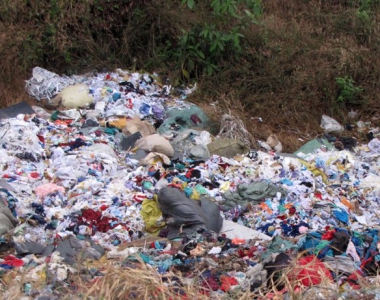 Rác thải công nghiệp gồm những gì? Vì sao phải xử lý rác thải công nghiệp?